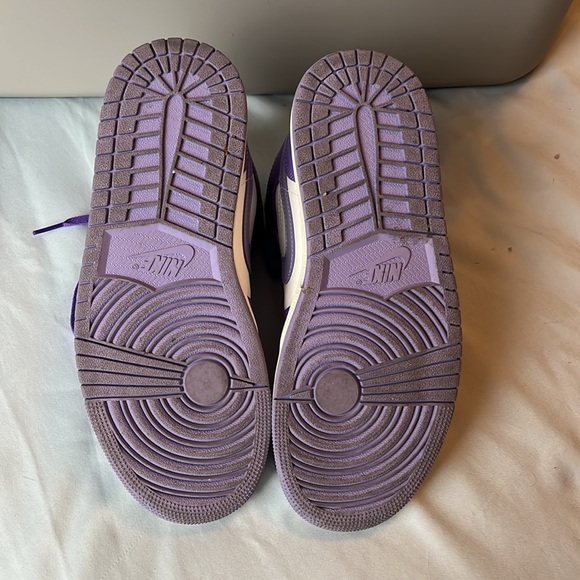 Purple Nike air Jordan’s mid - Picture 3 of 4